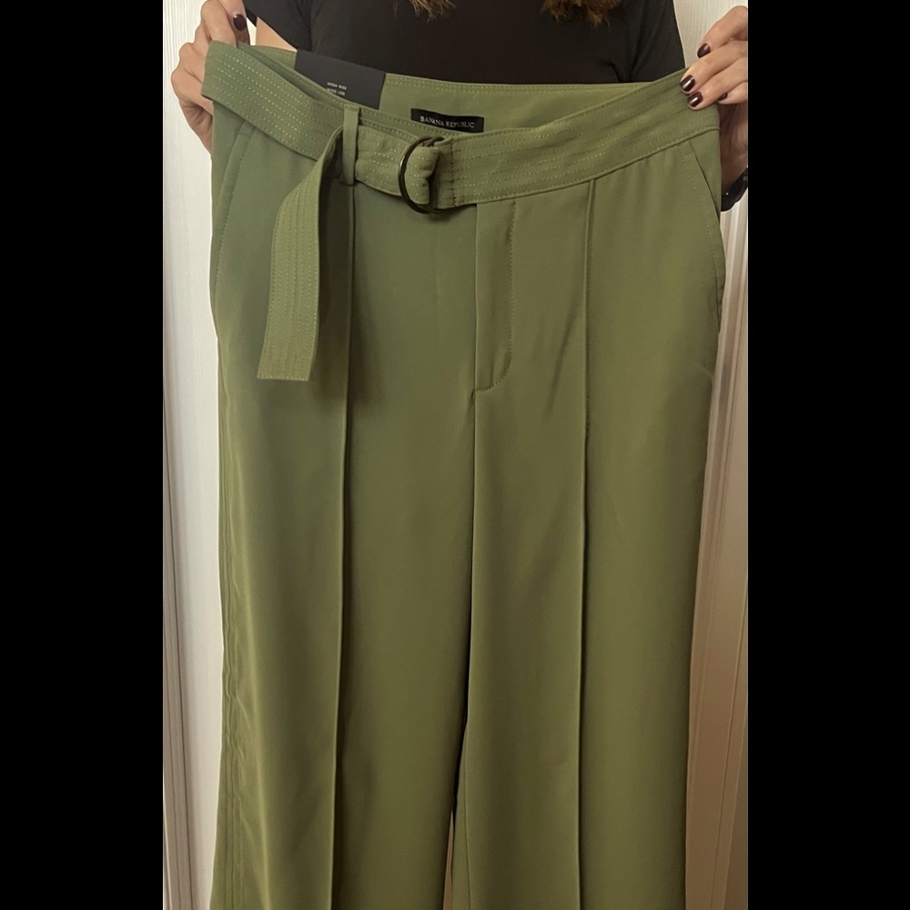 Banana Republic trousers see 6